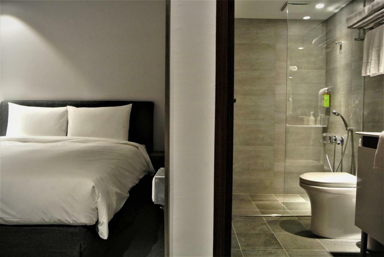 Doudian Ddinn Hotel Taichung Exterior foto
