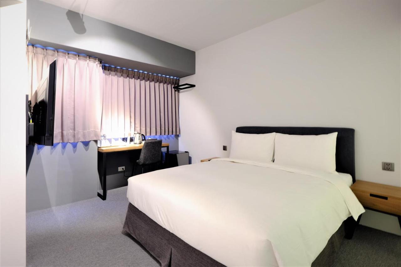 Doudian Ddinn Hotel Taichung Exterior foto